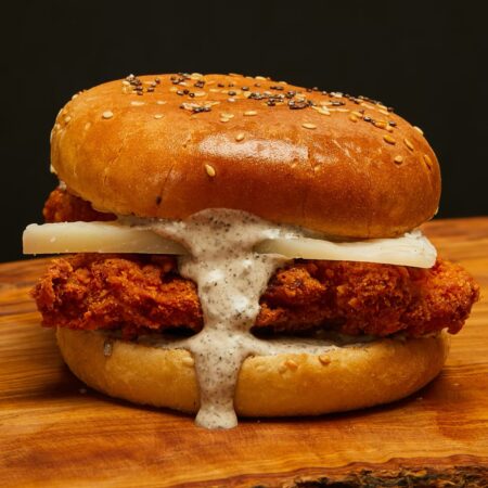 Crispy MayoTruff Burger