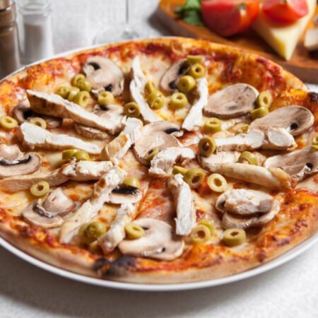 Pizza cu Pui